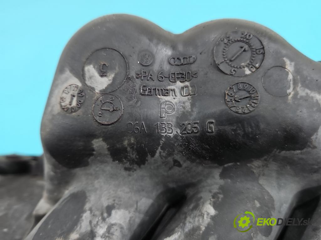 Vw Golf IV 1997-2003 1.6 SR 101 hp manual 74 kW 1595 cm3 5- potrubí sací 06A133205G (Sací potrubí)