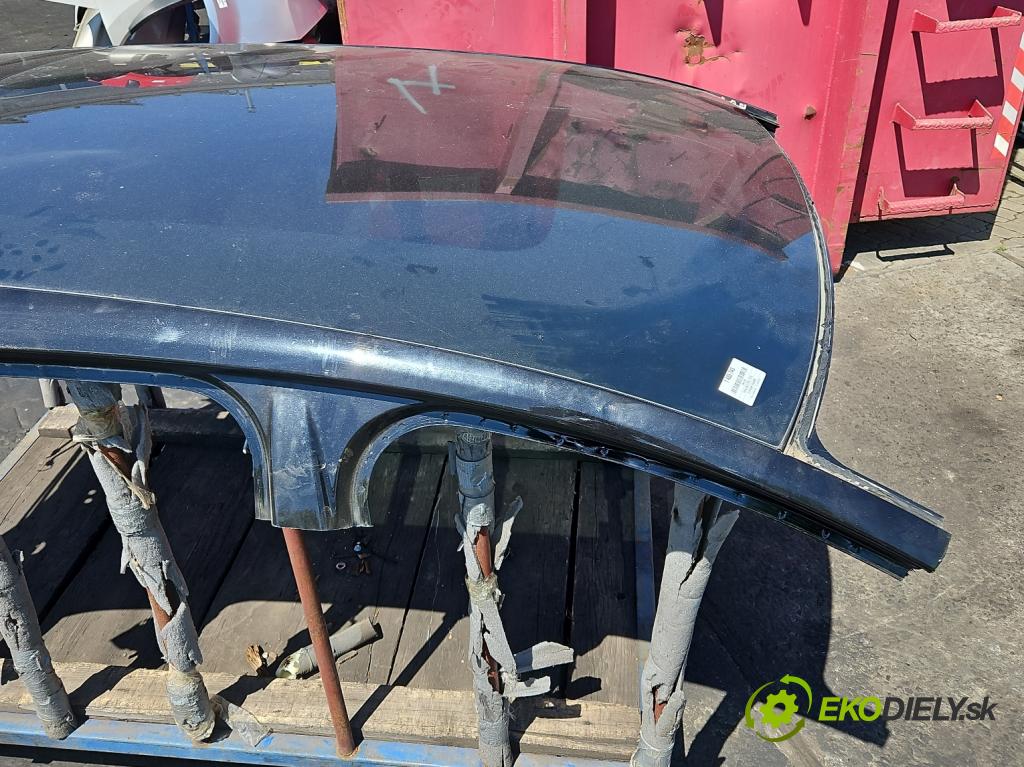 Volvo V40 II 2012-2019 2.0 D4 190 hp manual 140 kW 1969 cm3 5- Strecha: