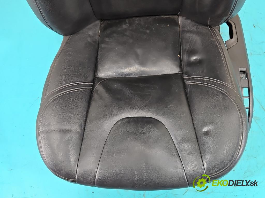 Volvo V40 II 2012-2019 2.0 D4 190 hp manual 140 kW 1969 cm3 5- sedačke: komplet