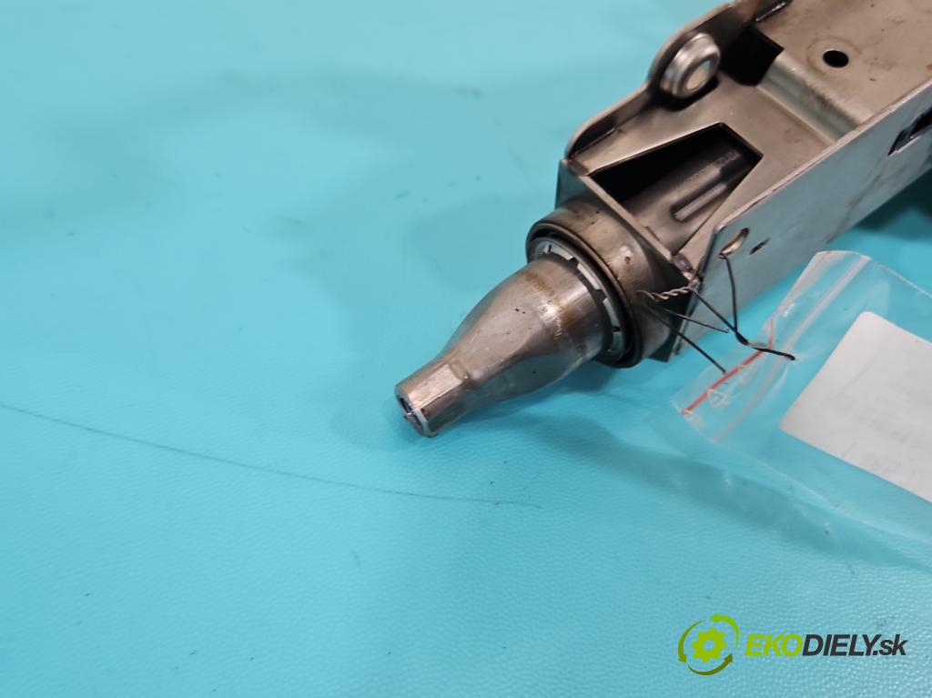 Volvo V40 II 2012-2019 2.0 D4 190 hp manual 140 kW 1969 cm3 5- Sloupek volant P31429460 (Tyč řízení (volantu))