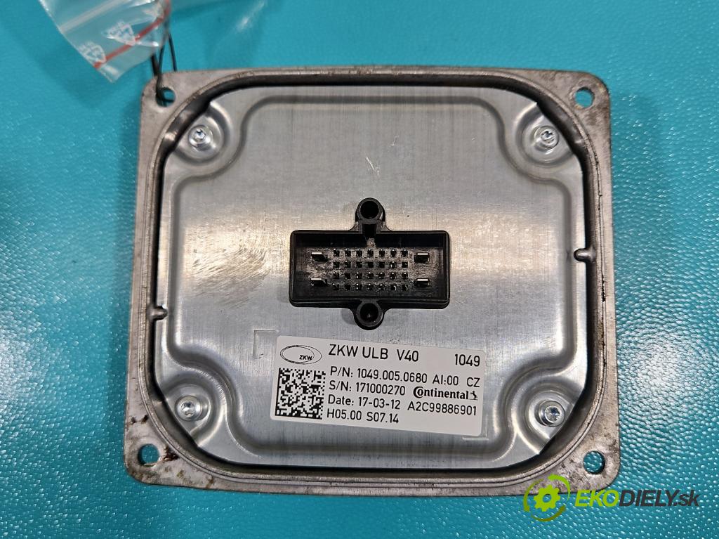 Volvo V40 II 2012-2019 2.0 D4 190 HP manual 140 kW 1969 cm3 5- střídač: xenon A2C99886901 (Riadiaca jednotka xenónu)