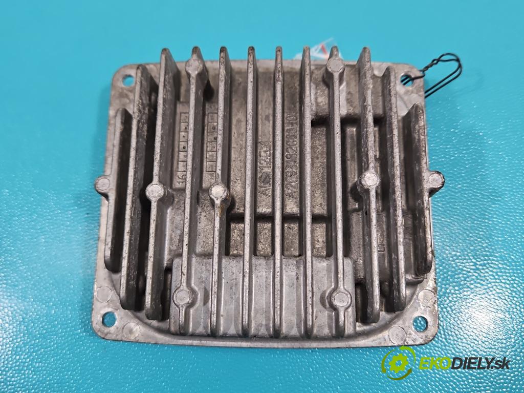 Volvo V40 II 2012-2019 2.0 D4 190 HP manual 140 kW 1969 cm3 5- střídač: xenon A2C99886901 (Riadiaca jednotka xenónu)