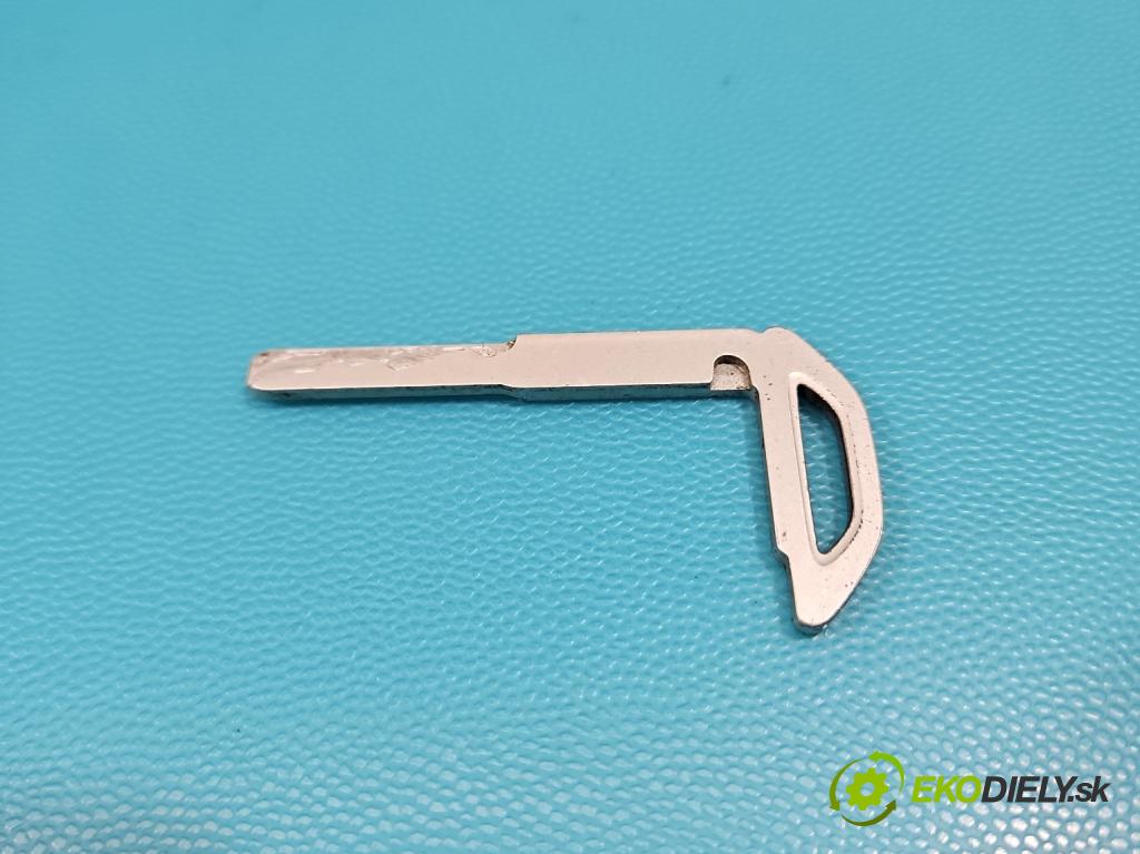 Volvo V40 II 2012-2019 2.0 D4 190 HP manual 140 kW 1969 cm3 5- rukoväť predné ľavé mimo:  (Kľučka dverí vonkajšia predná ľavá)