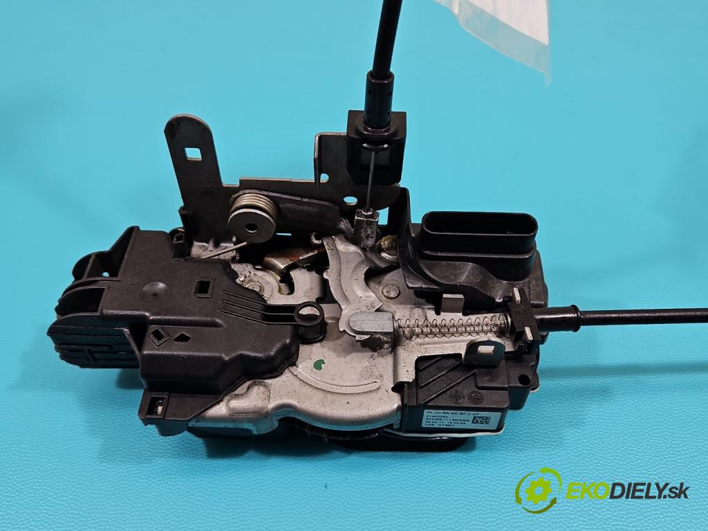 Volvo V40 II 2012-2019 2.0 D4 190 hp manual 140 kW 1969 cm3 5- zámek zadní levý 31440393