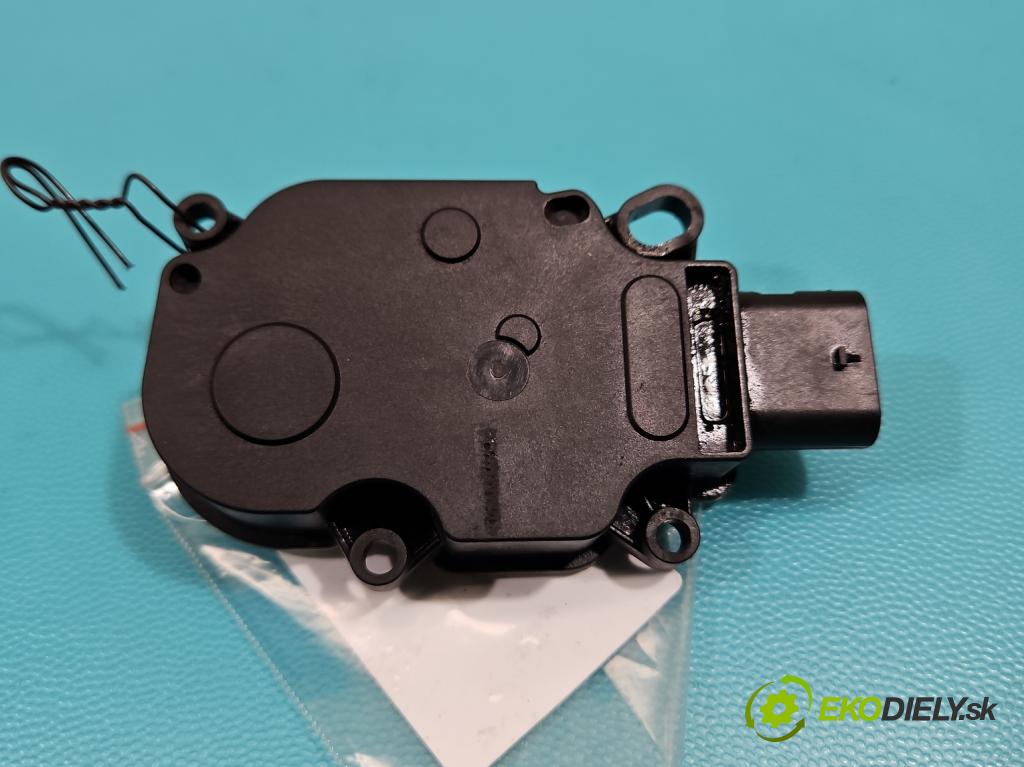 Volvo V40 II 2012-2019 2.0 D4 190 hp manual 140 kW 1969 cm3 5- motorek topení 6466R420