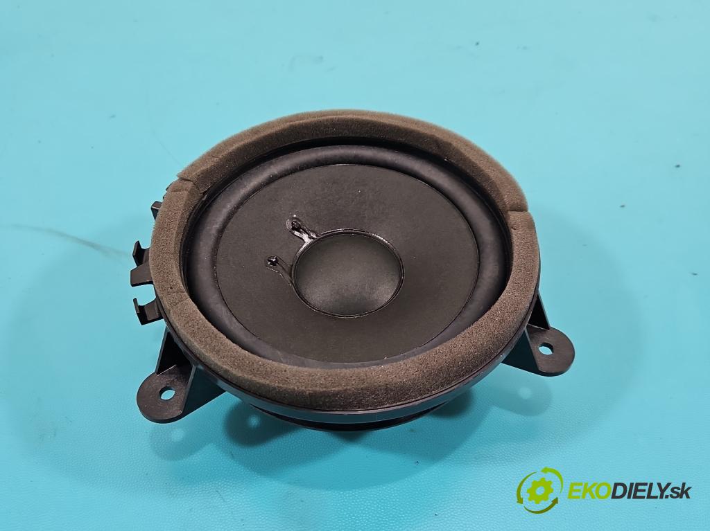 Volvo V40 II 2012-2019 2.0 D4 190 hp manual 140 kW 1969 cm3 5- reproduktory komplet 30657445