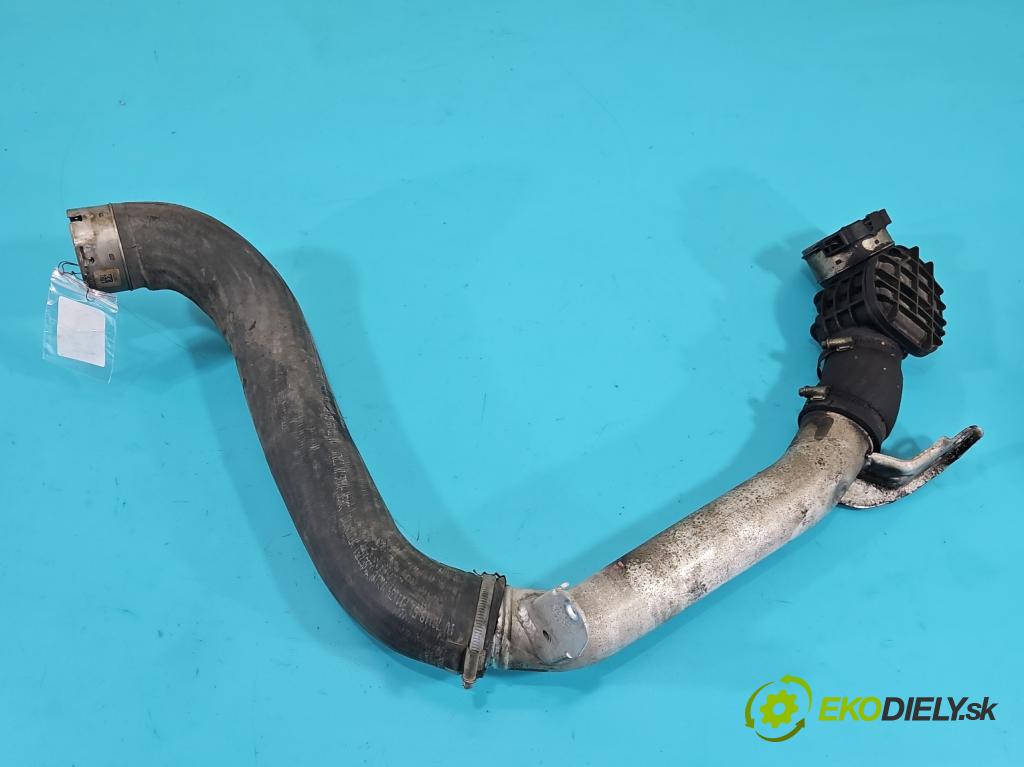 Volvo V40 II 2012-2019 2.0 D4 190 hp manual 140 kW 1969 cm3 5- Trubka: 31657751