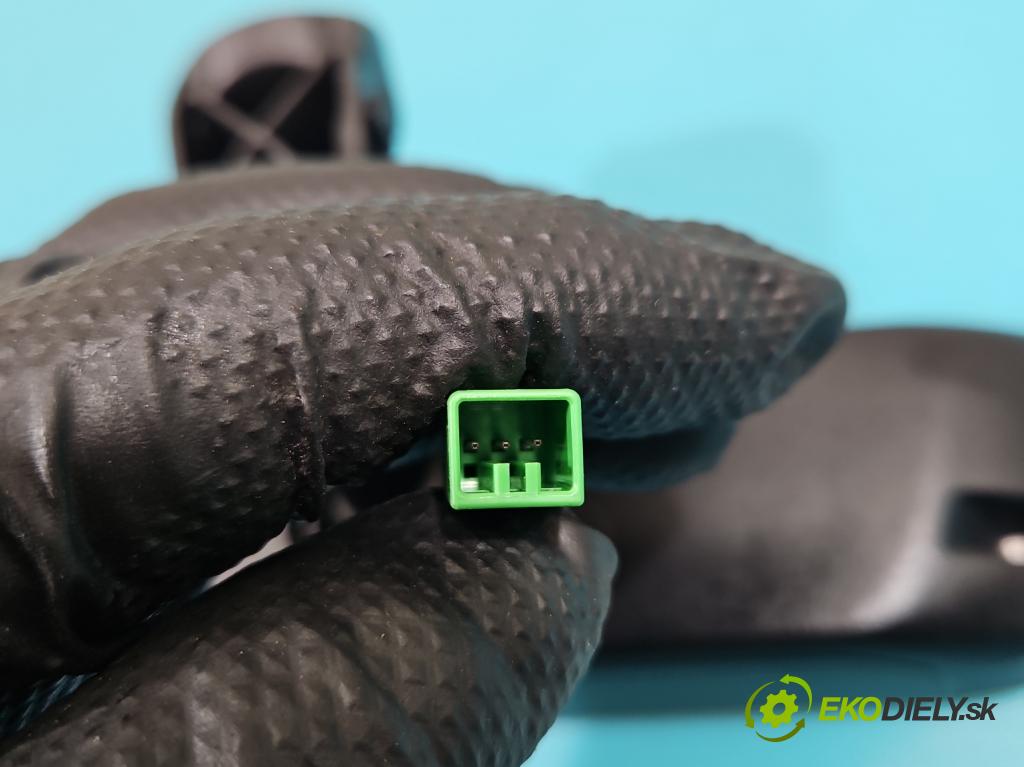 Volvo V40 II 2012-2019 2.0 D4 190 HP manual 140 kW 1969 cm3 5- zrkadlo uvnitř: 31424479 (Spätné zrkadlo vnútorné)