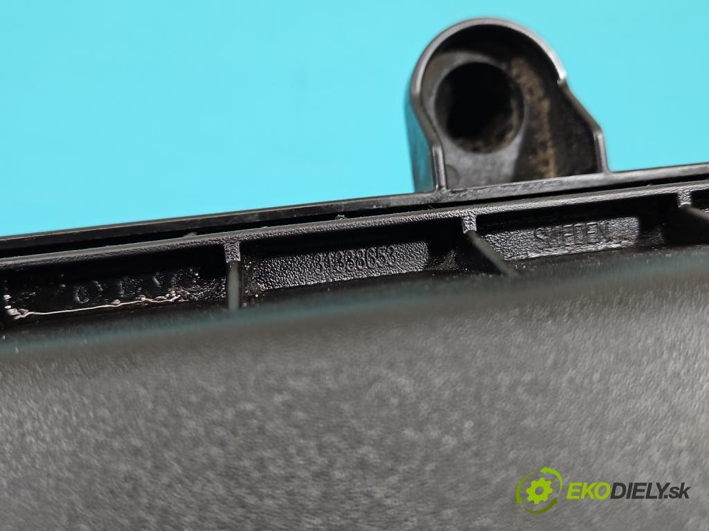 Volvo V40 II 2012-2019 2.0 D4 190 HP manual 140 kW 1969 cm3 5- obal filtra vzduchu 31338653 (Obal vzduchového filtra)