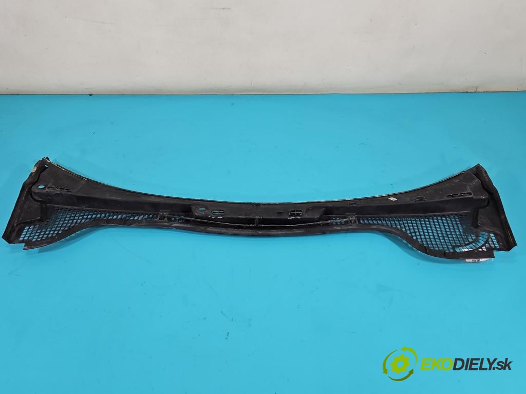 Skoda Octavia II 2004-2013 2.0 tdi 140 hp manual 103 kW 1968 cm3 5- torpédo 1Z1819415F (Plast pod čelním sklem)