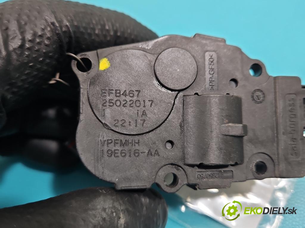 Volvo V40 II 2012-2019 2.0 D4 190 hp manual 140 kW 1969 cm3 5- motorek topení EFB467