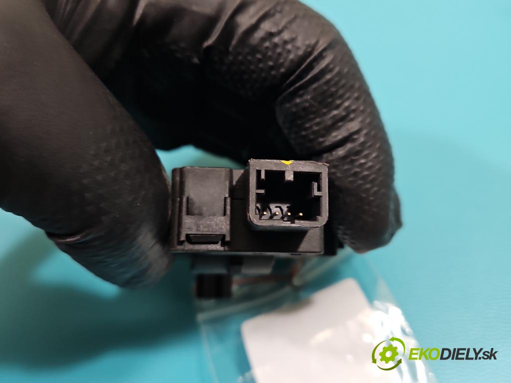 Volvo V40 II 2012-2019 2.0 D4 190 HP manual 140 kW 1969 cm3 5- motor: kúrenia 19E616-AA