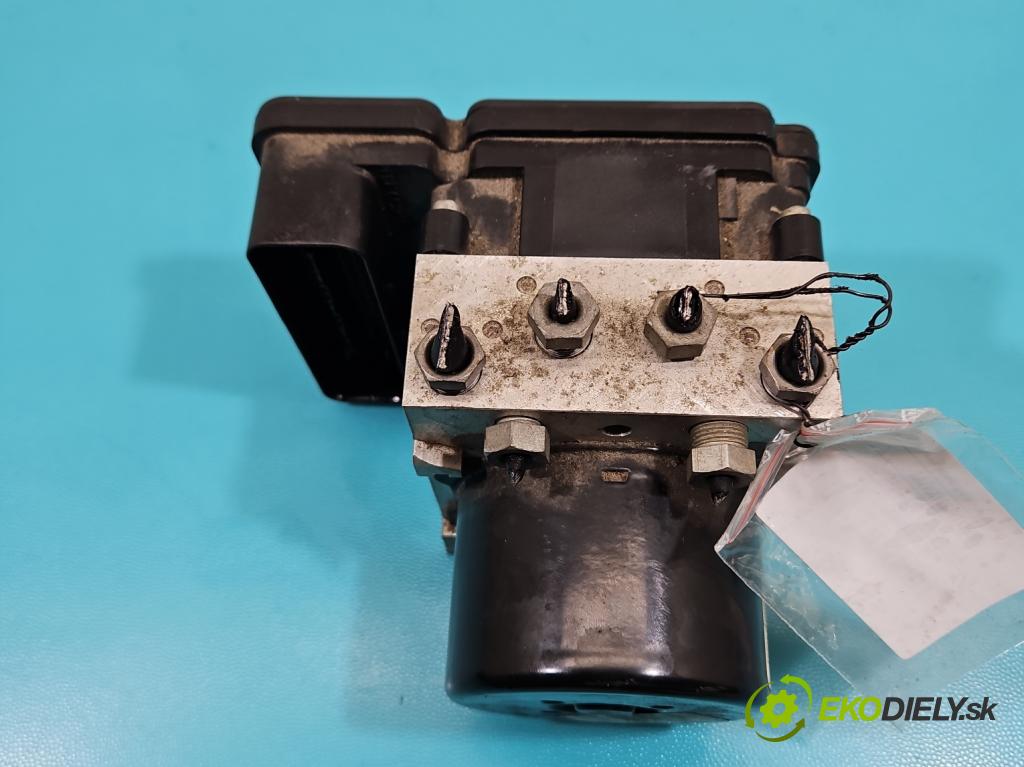 Volvo V40 II 2012-2019 2.0 D4 190 HP manual 140 kW 1969 cm3 5- čerpadlo abs P31423315 (Pumpa ABS)