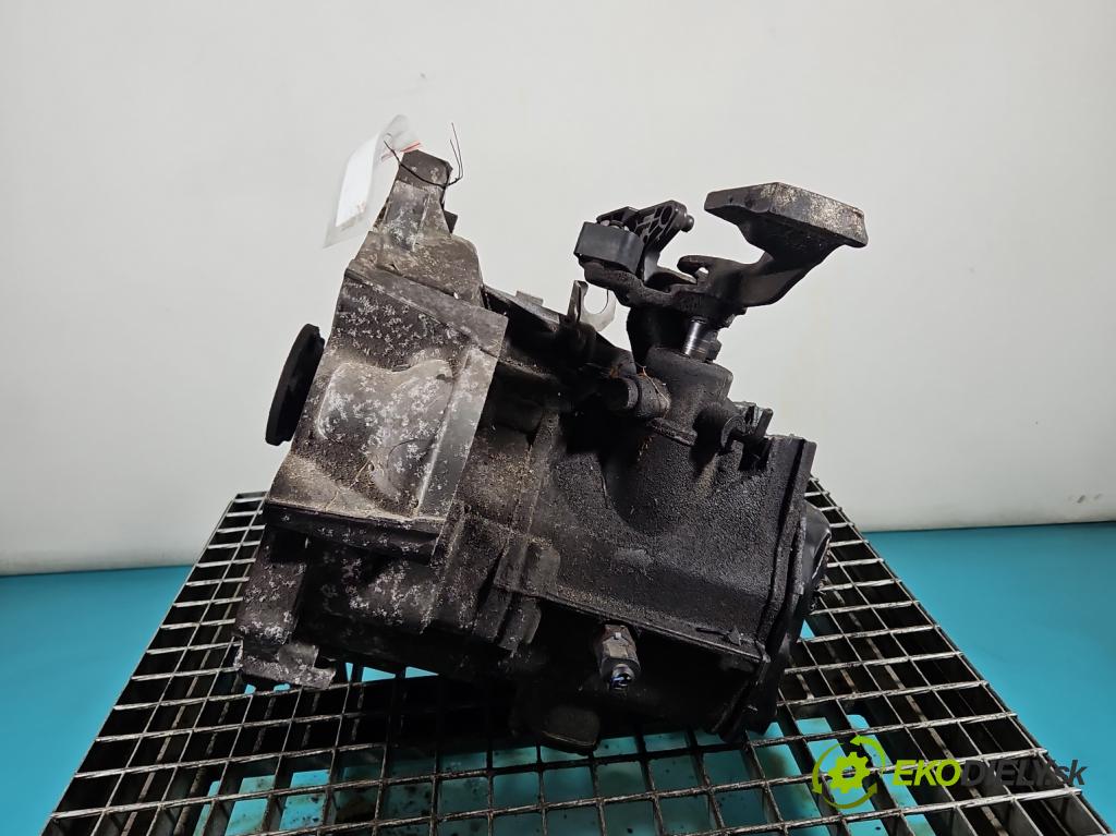 Seat Altea 1.6 SR XL 102 hp manual 75 kW 1595 cm3 5- převodovka stupňová manual JHV