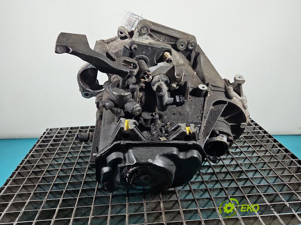 Seat Altea 1.6 SR XL 102 hp manual 75 kW 1595 cm3 5- převodovka stupňová manual JHV