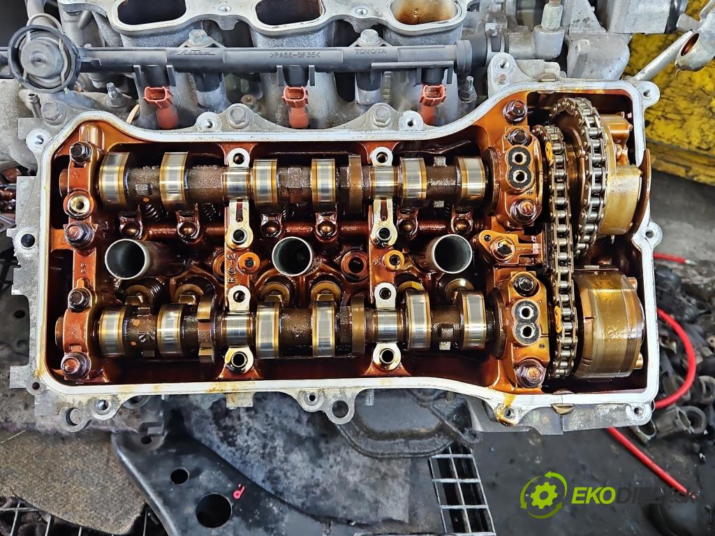 Lexus RX II 2003-2008 3.5 V6 automatic 203 kW 3456 cm3 5- motor benzín: 2GR