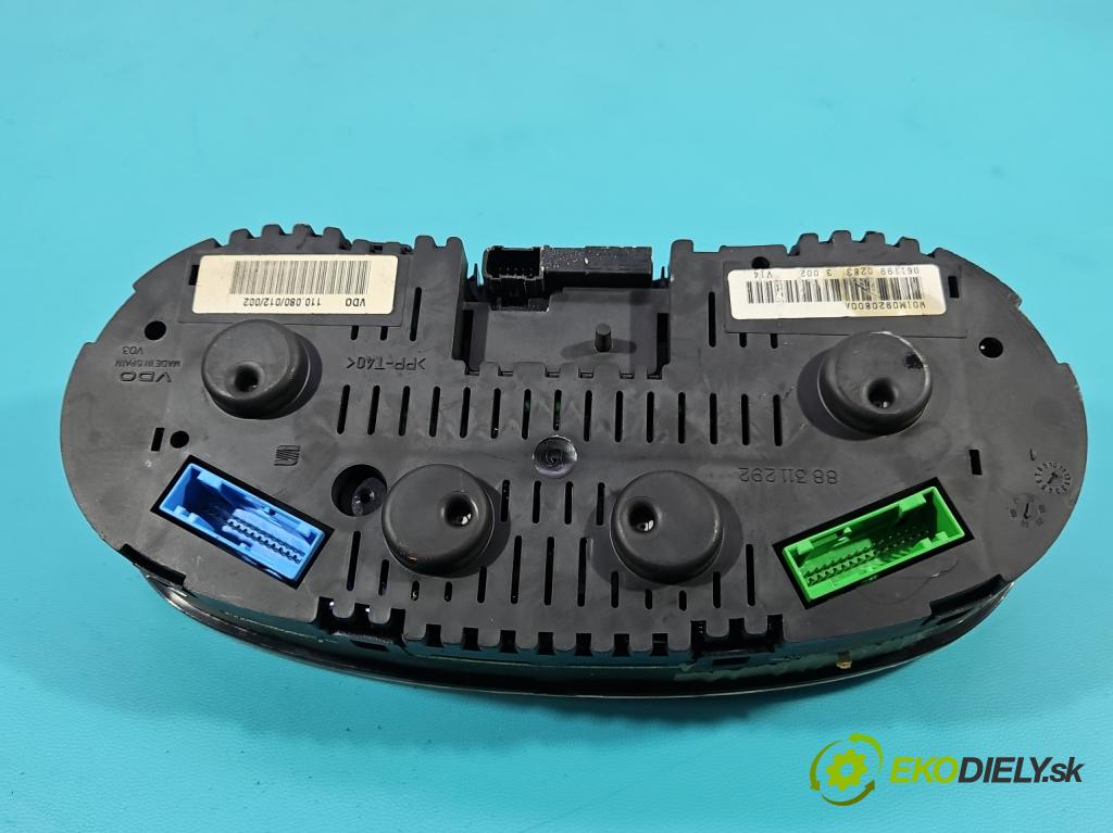 Seat Leon I 1999-2005 1.8 20v 125 HP manual 92 kW 1781 cm3 5- prístrojovka/ budíky W01M0920800A (Prístrojová doska)