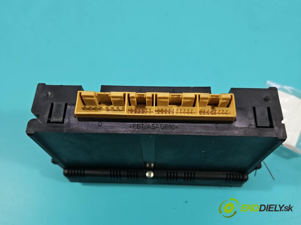 Seat Leon I 1999-2005 1.8 20v 125 HP manual 92 kW 1781 cm3 5- panel kúrenia 5HB007978-01
