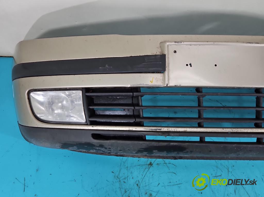 Skoda Octavia II 2004-2013 2.0 tdi 140 hp manual 103 kW 1968 cm3 5- nárazník přední  (Klika dveří ostatní)