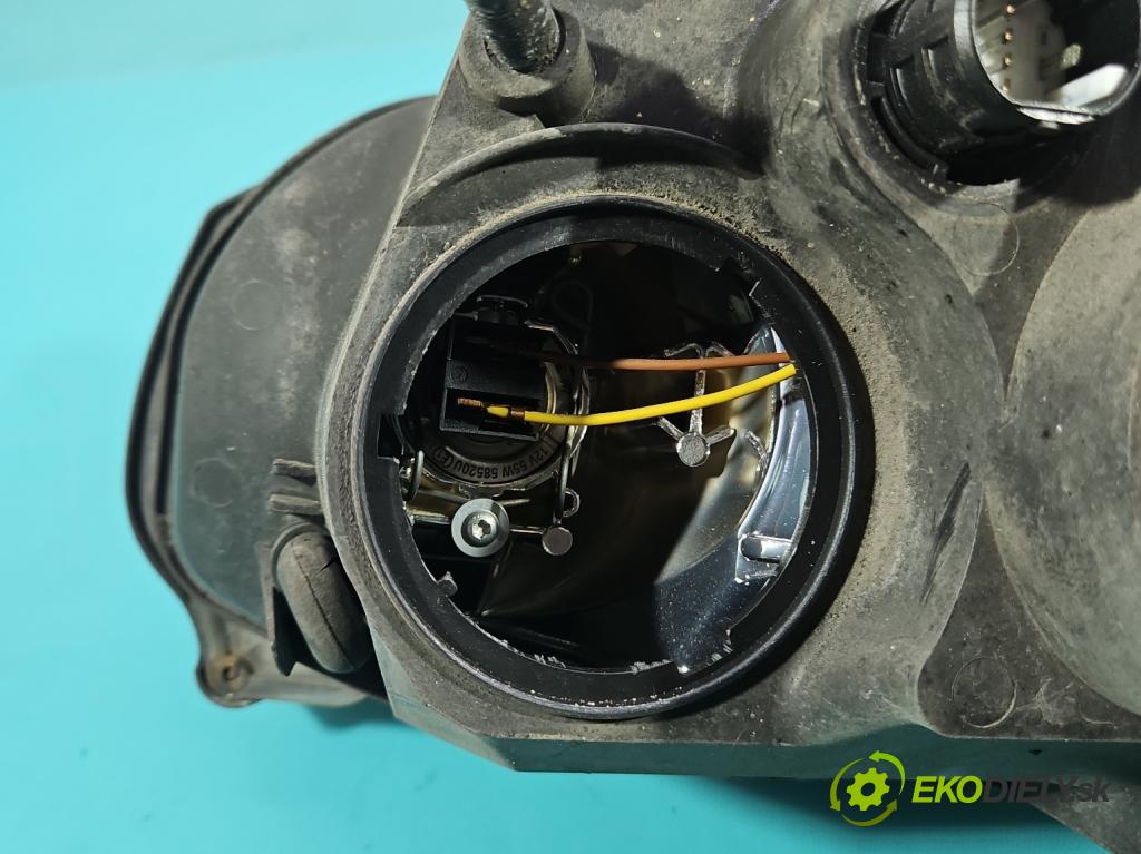 Alfa romeo 159 1.9 jts: 160 hp manual 118 kW 1859 cm3 4- světlo pravý 60682088 (Pravé přední světlo)