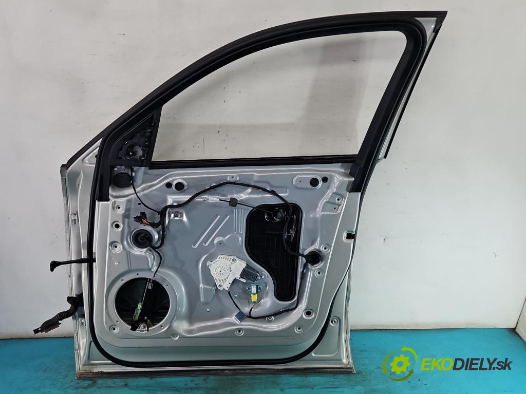 Audi Q5 2008-2016 2.0 tfsi: 220KM automatic 162 kW 1984 cm3 5- dvere predné pravé  (Kľučka dverí ostatné)