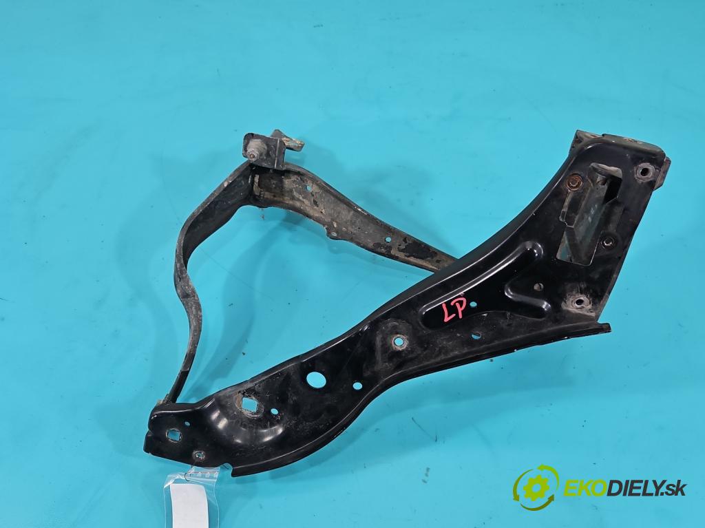 Mercedes E W212 2009-2016 2.2 CDI 136 HP automatic 100 kW 2143 cm3 5- pas predný PP212620021 (Výstuha predná)