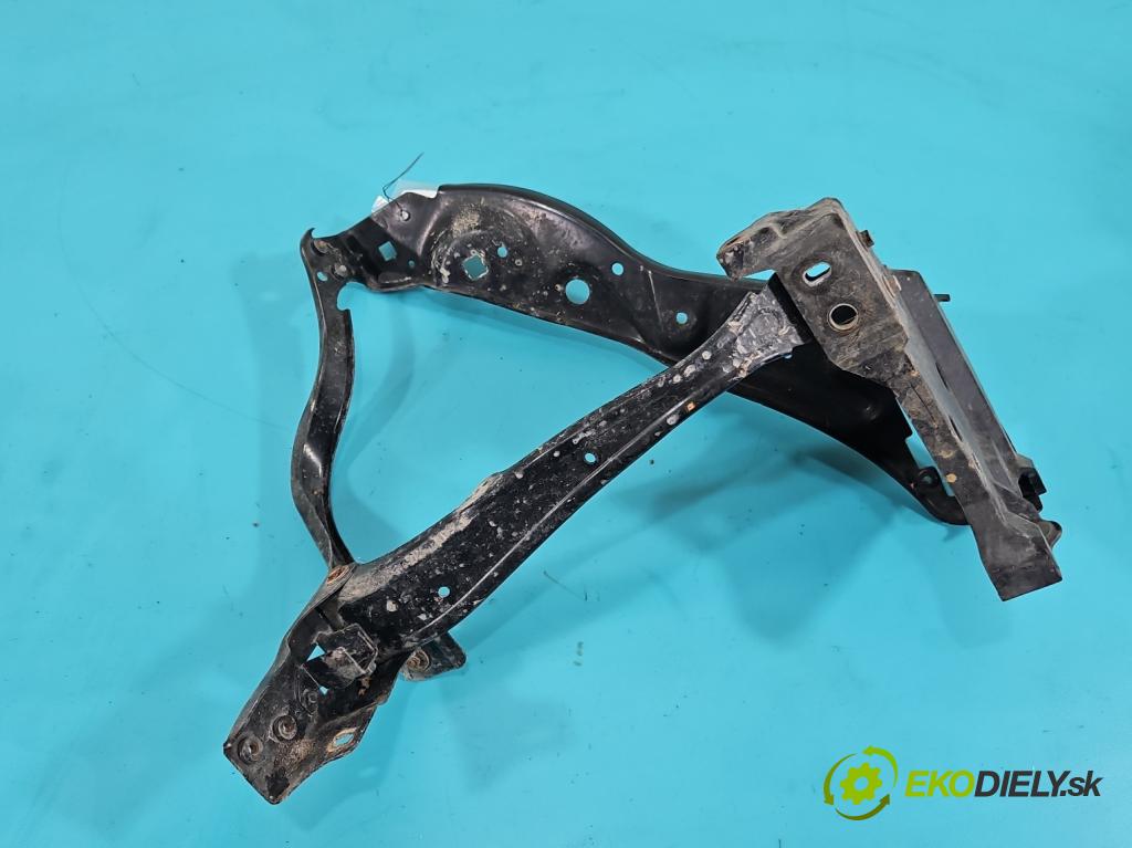 Mercedes E W212 2009-2016 2.2 CDI 136 HP automatic 100 kW 2143 cm3 5- pas predný PP212620021 (Výstuha predná)