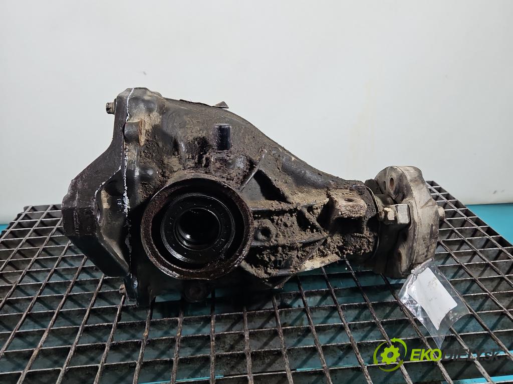 Mercedes E W212 2009-2016 2.2 CDI 136 HP automatic 100 kW 2143 cm3 5- Most: zadní: 2123508903