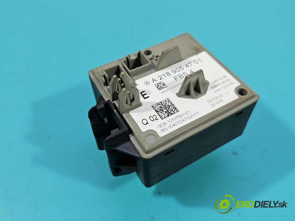 Mercedes E W212 2009-2016 2,2.0 CDI 136 HP automatic 100 kW 2143 cm3 5- Spínačka A2189054701 (Spínacia skrinka)