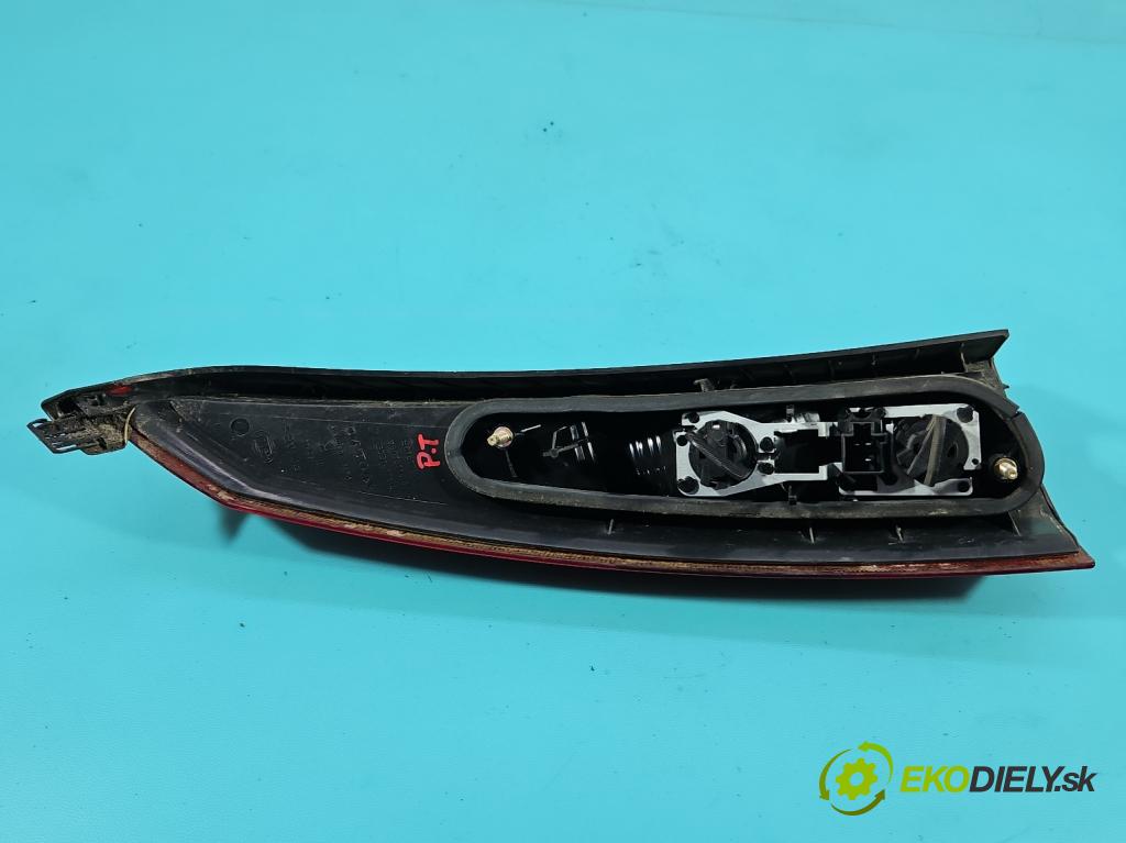 Volvo V70 II 1999-2007 2.4 20v 140 hp manual 103 kW 2435 cm3 5- světlo zadní pravé 9154494ECE (Klika dveří ostatní)