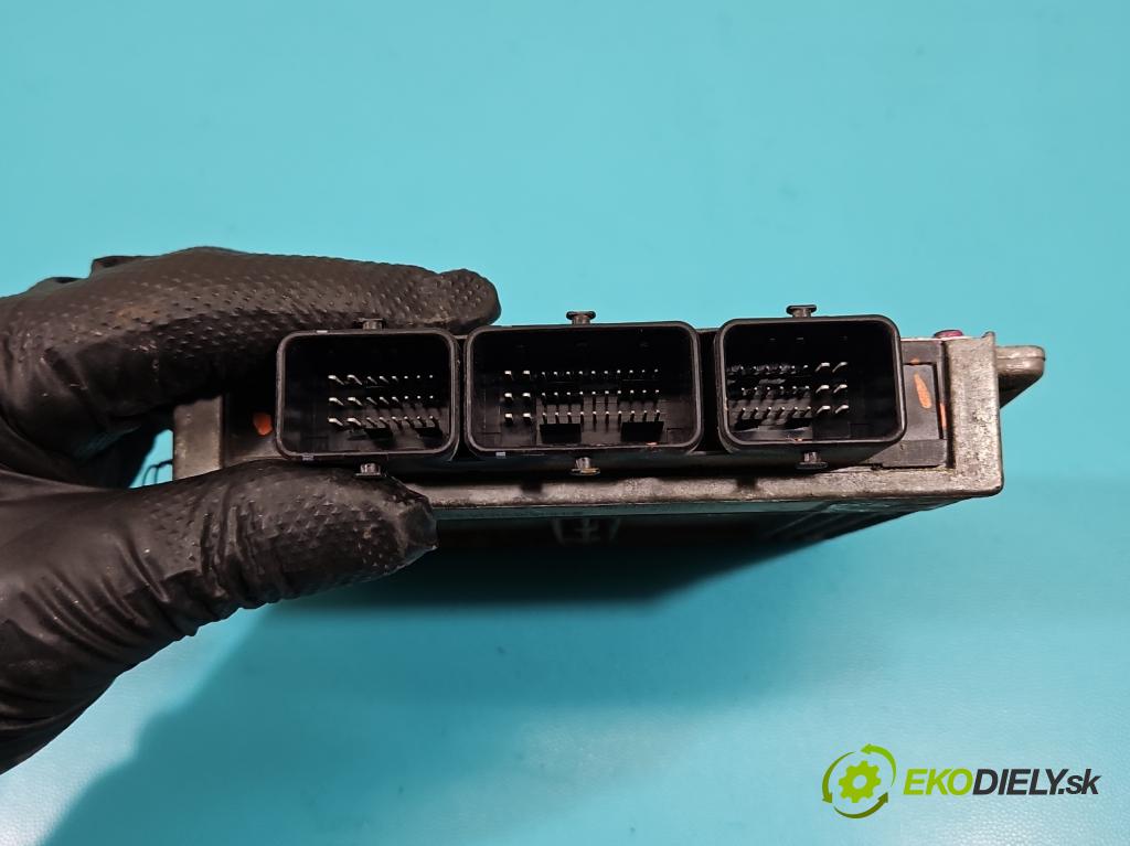 Renault Laguna II 2001-2007 1.6 16V 107 HP manual 79 kW 1598 cm3 5- riadiaca jednotka motora 8200164728