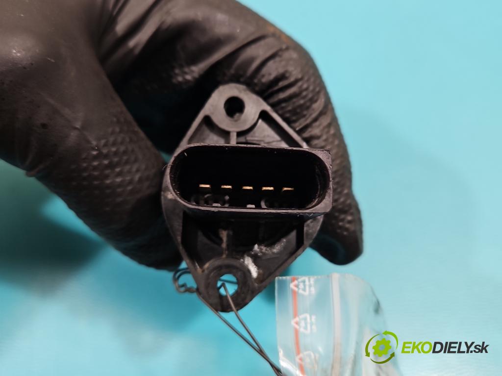 Mercedes C W203 2000-2007 2,2.0 cdi 116 HP manual 85 kW 2148 cm3 4- průtokoměr: 722684080 (Váha vzduchu)