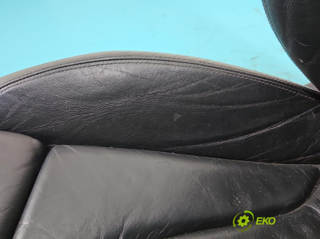 Audi A4 B8 2007-2015 2.7 tdi 190 HP automatic 140 kW 2698 cm3 4- Sedačka pravý  (Sedadlo)