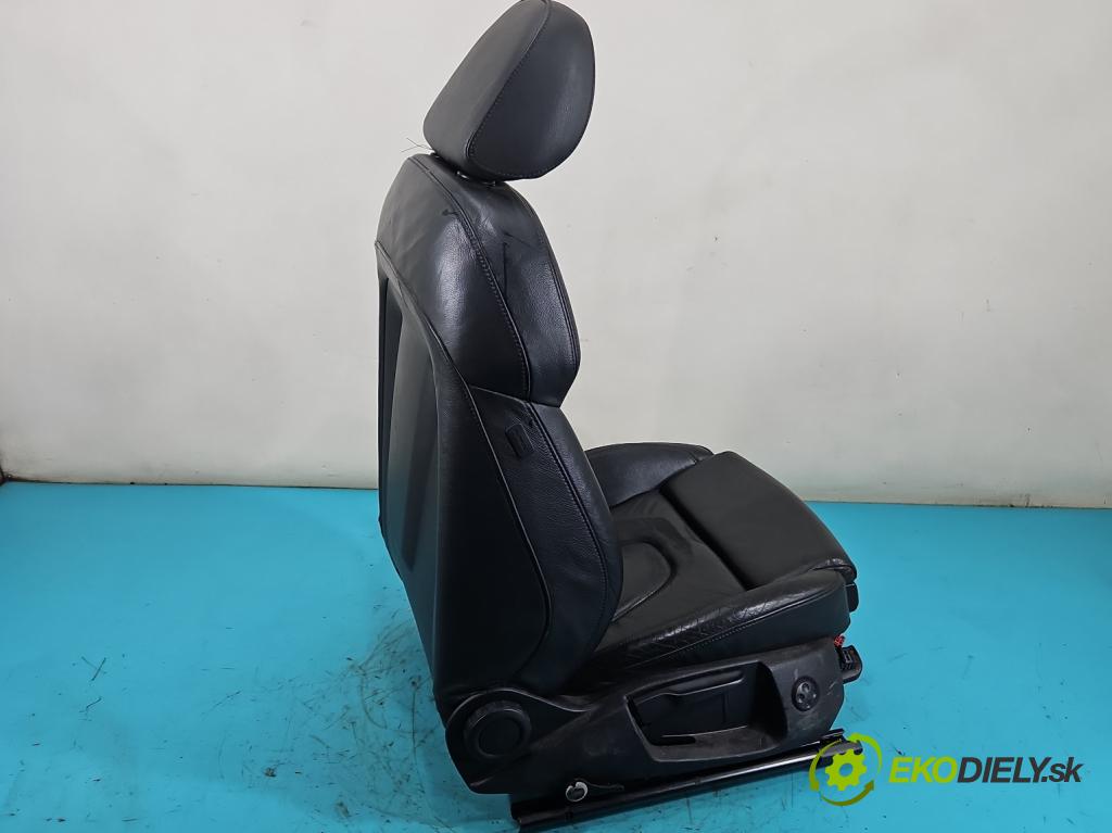 Audi A4 B8 2007-2015 2.7 tdi 190 HP automatic 140 kW 2698 cm3 4- Sedačka pravý  (Sedadlo)