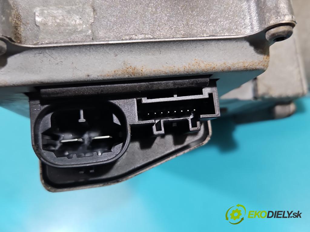 Renault Megane II 2003-2008 1.6 16v 113 HP automatic 83 kW 1598 cm3 5- čerpadlo posilovač 8200246631B (Servočerpadlo)