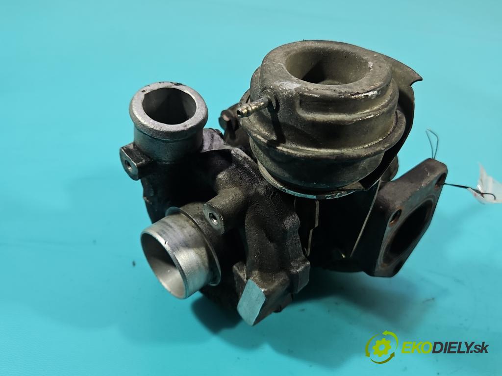 Bmw 5 E39 1996-2003 2.0d 136hp manual 100 kW 1951 cm3 5- Turbodmychadlo 700447-3 (Kompletní turbodmychadlo)