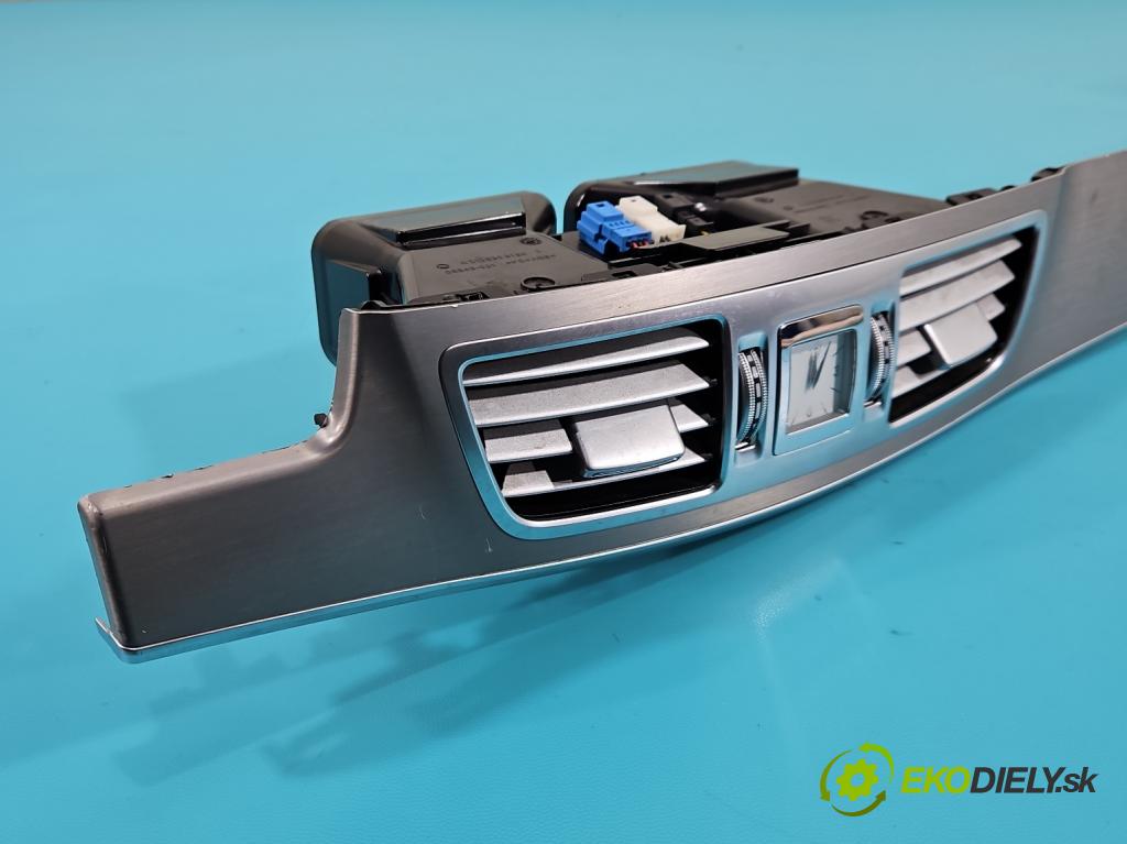 Mercedes E W212 2009-2016 2.2 CDI 136hp automatic 100 kW 2143 cm3 5- lišta ozdobná interiéry: A212680XX93