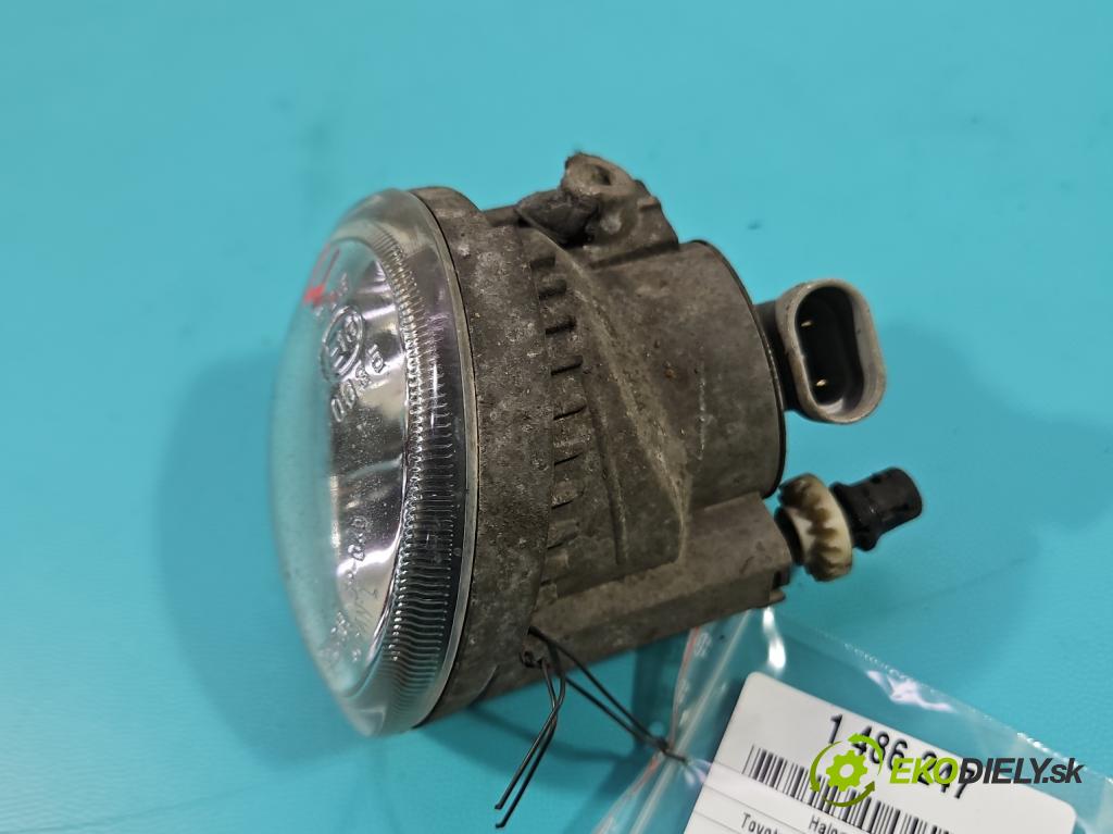 Toyota Corolla Verso I 2001-2004 2.0 d4d 90 hp manual 66 kW 1995 cm3 5- Halogen levý  (Klika dveří ostatní)