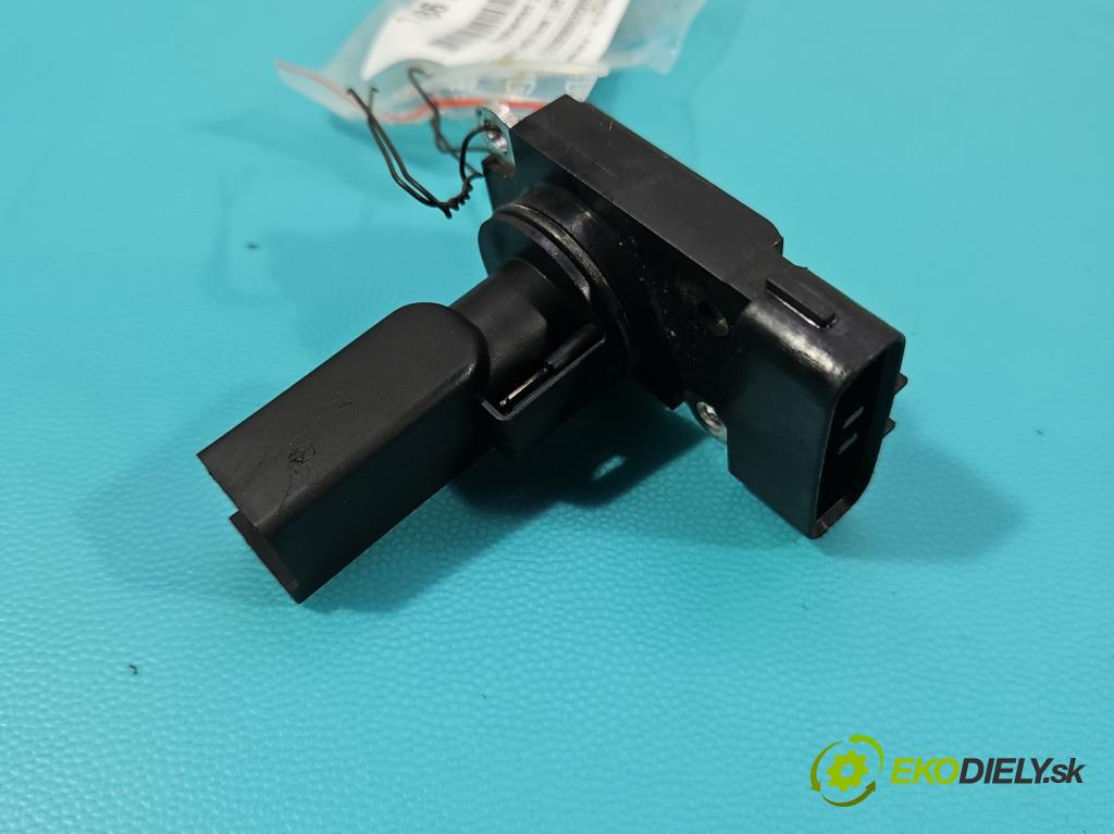 Toyota Corolla Verso I 2001-2004 2.0 d4d 90 HP manual 66 kW 1995 cm3 5- průtokoměr: 22204-27010 (Váha vzduchu)