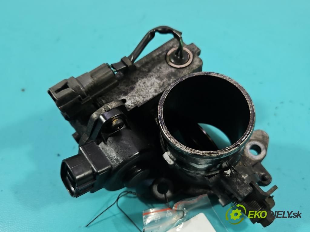 Toyota Corolla Verso I 2001-2004 2.0 d4d 90 HP manual 66 kW 1995 cm3 5- klapka 27020 3J22 (Škrtiaca klapka)