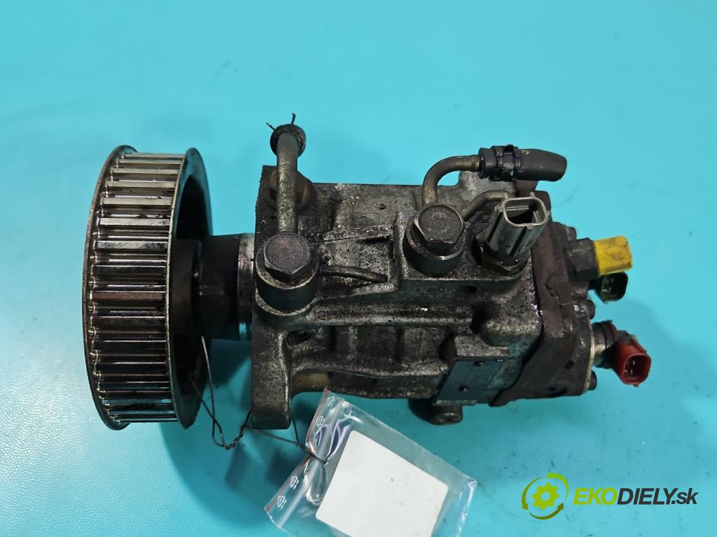 Toyota Corolla Verso I 2001-2004 2.0 d4d 90 HP manual 66 kW 1995 cm3 5- čerpadlo vstrekovacia 22100-27010 (Vstrekovacie čerpadlo)