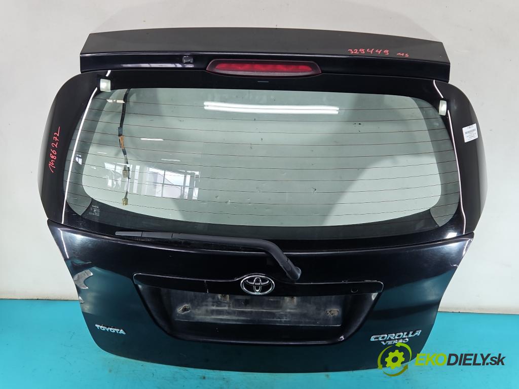 Toyota Corolla Verso I 2001-2004 2.0 d4d 90 hp manual 66 kW 1995 cm3 5- zadní kufrové dveře  (Zadní kapota (kufr))