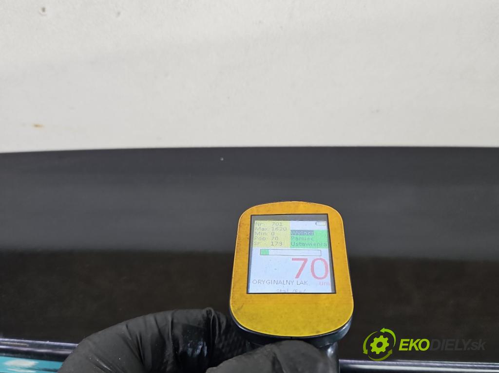 Toyota Corolla Verso I 2001-2004 2.0 d4d 90 hp manual 66 kW 1995 cm3 5- zadní kufrové dveře  (Zadní kapota (kufr))