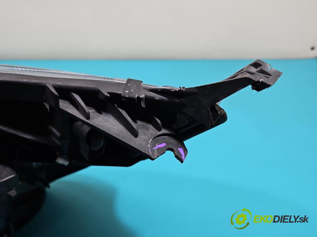 Ford Transit Custom 2013- 2.0 tdci 131 HP manual 96 kW 1995 cm3 5- Reflektor: pravý JK21-13W029-DH (Svetlo predné pravé)