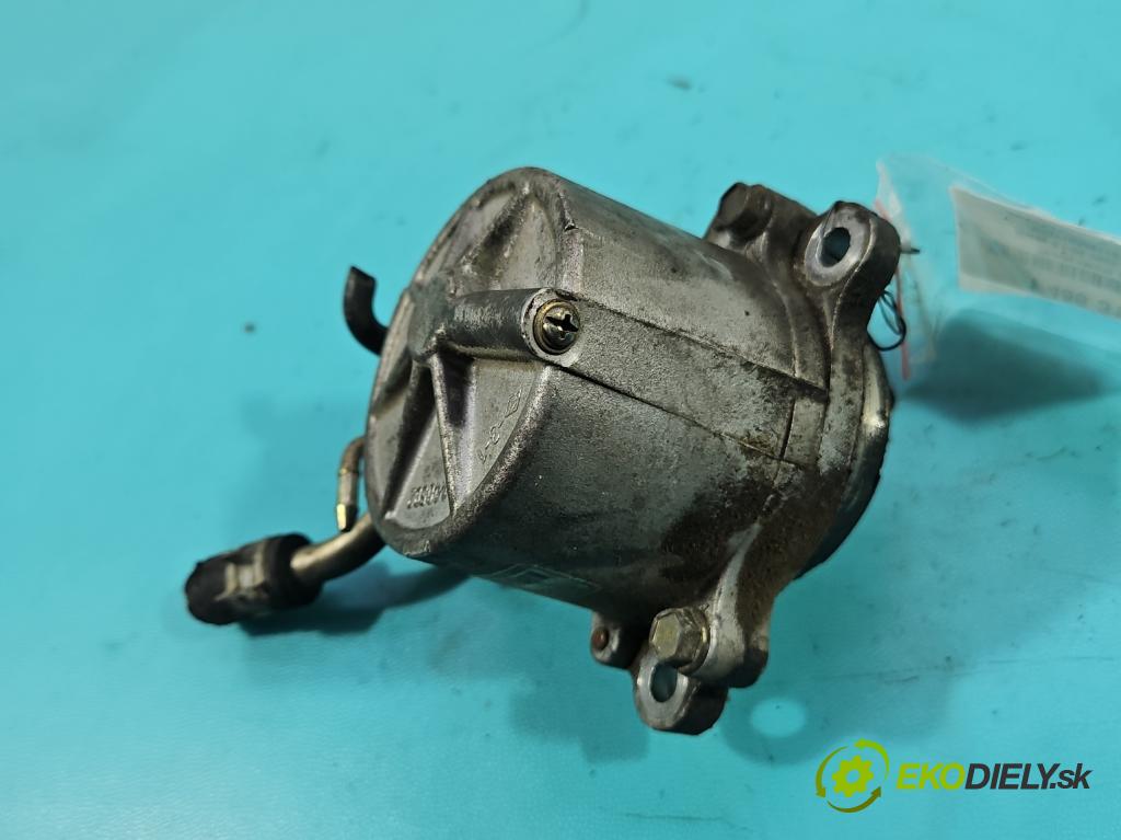 Mazda 6 I GG 2002-2007 2.0 citd 136 HP manual 100 kW 1998 cm3 5- čerpadlo rotačný RF5C18G00