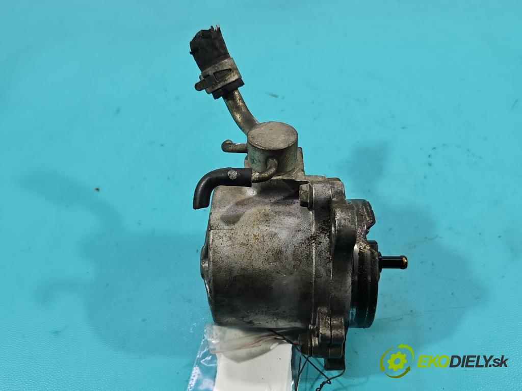 Mazda 6 I GG 2002-2007 2.0 citd 136 HP manual 100 kW 1998 cm3 5- čerpadlo rotačný RF5C18G00