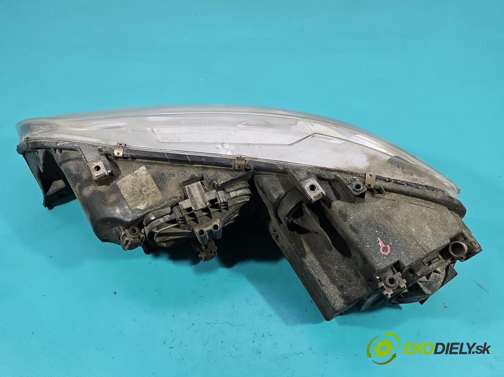 Mazda 6 I GG 2002-2007 2.0 citd 136 HP manual 100 kW 1998 cm3 5- Reflektor: pravý 014002473R (Svetlo predné pravé)