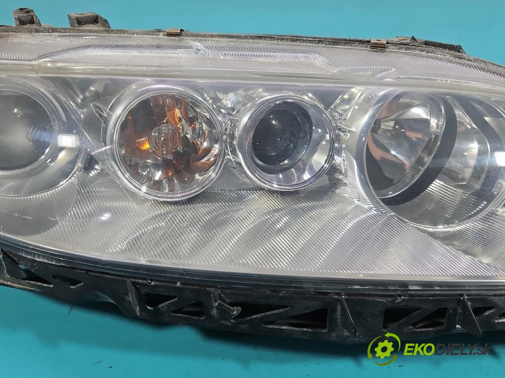 Mazda 6 I GG 2002-2007 2.0 citd 136 HP manual 100 kW 1998 cm3 5- Reflektor: pravý 014002473R (Svetlo predné pravé)