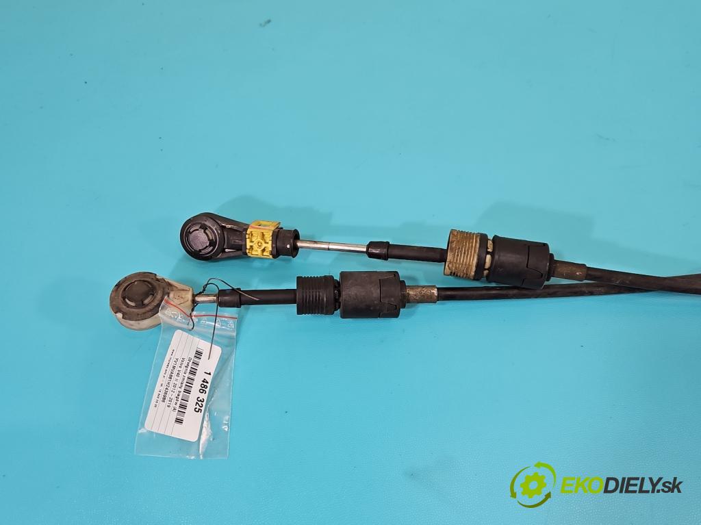 Volvo V40 II 2012-2019 2.0 D4 190 hp manual 140 kW 1969 cm3 5- kulisa změny stupňová  (Řadicí páka (kulisa) )