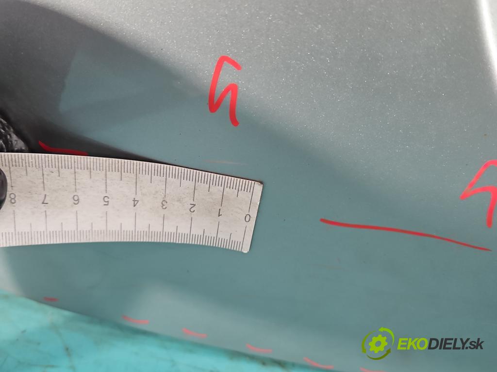 Mercedes A W169 2004-2012 1.5b: 95 hp manual 70 kW 1498 cm3 3- zadní kufrové dveře  (Zadní kapota (kufr))